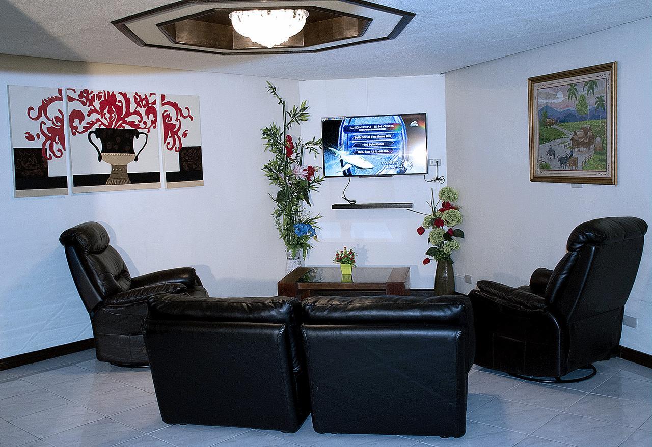 Manila Bay Serviced Apartments Exterior photo