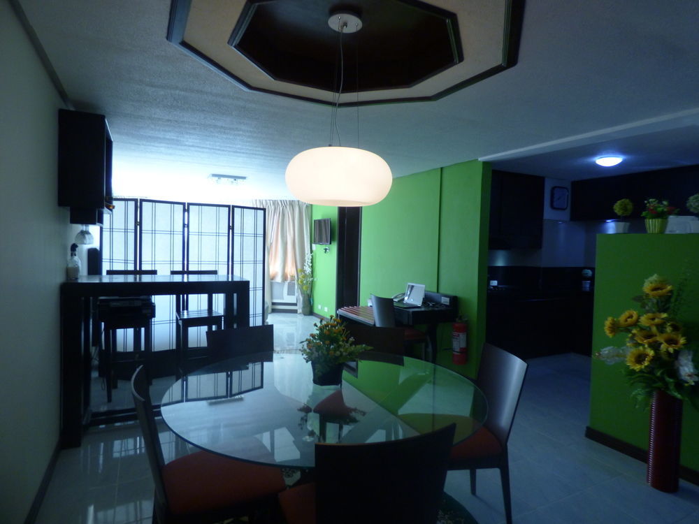 Manila Bay Serviced Apartments Exterior photo