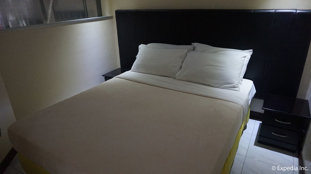 Manila Bay Serviced Apartments Exterior photo