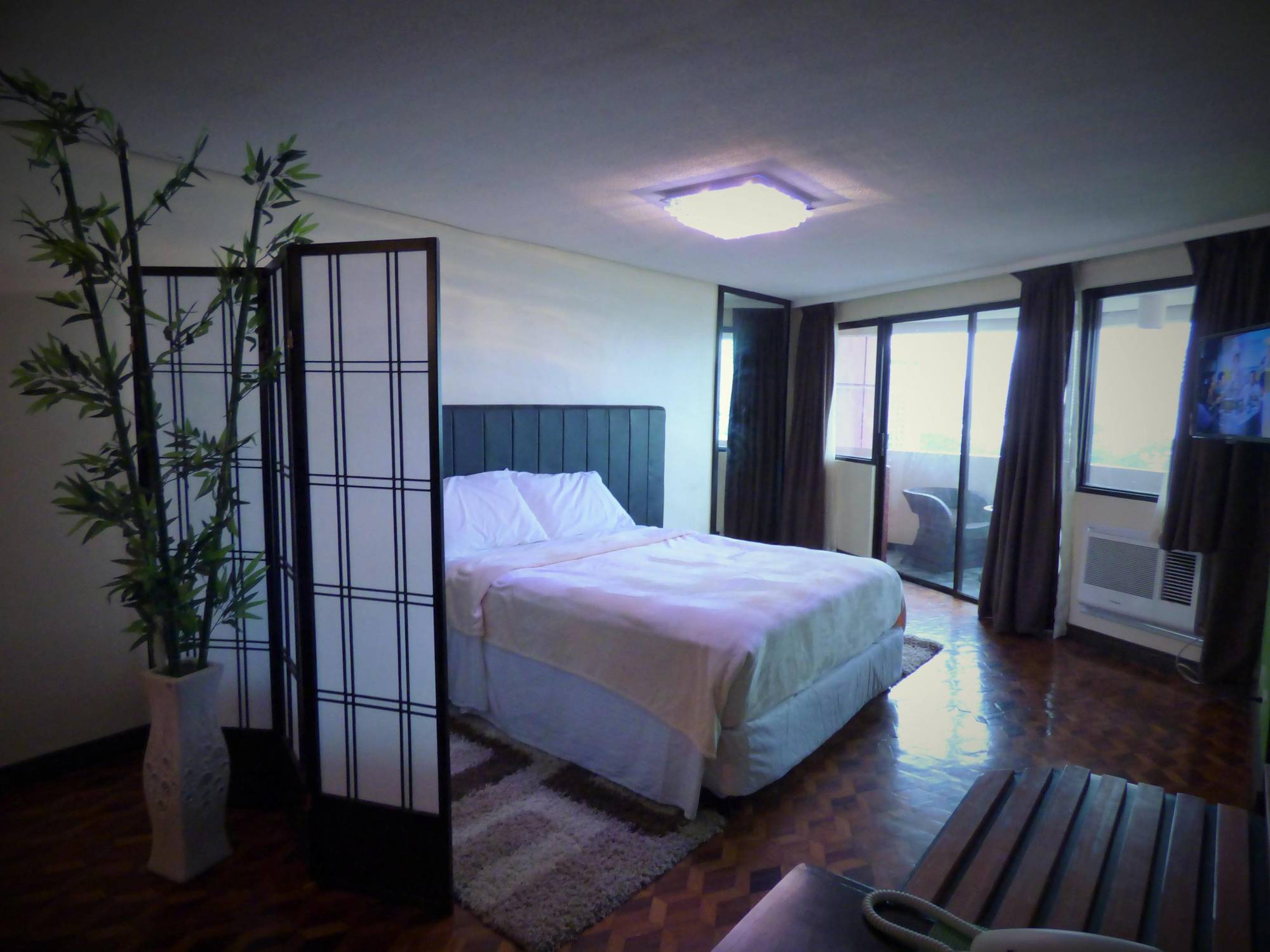 Manila Bay Serviced Apartments Exterior photo